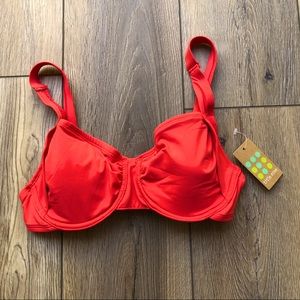 NWT Title Nine underwire coral bikini top 32D
